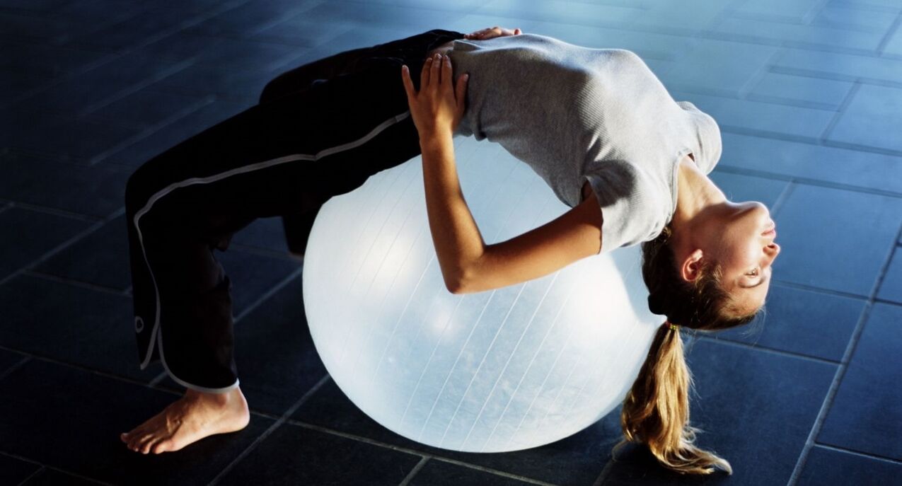 exercises fitball for osteochondrosis